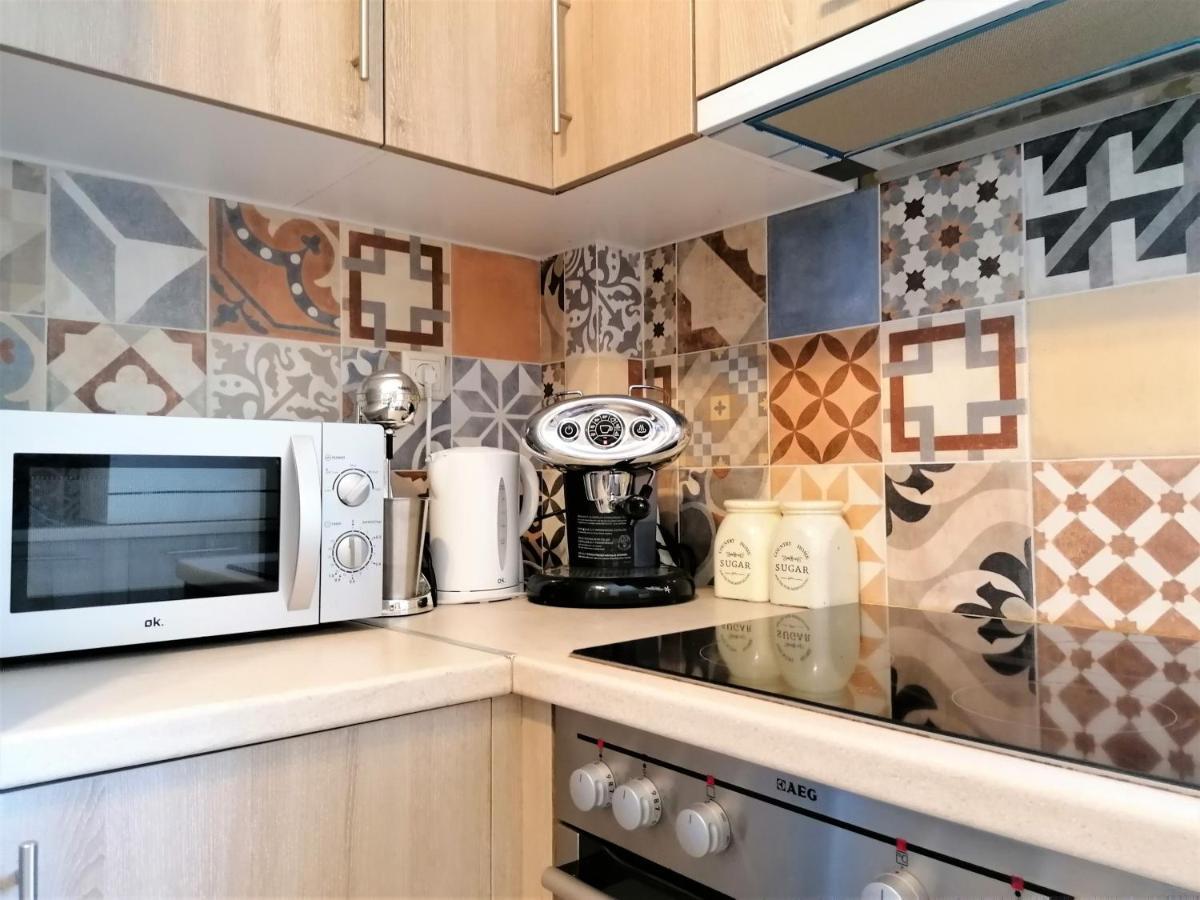 Athenian Elegant Apt Near Acropolis Apartment Ngoại thất bức ảnh